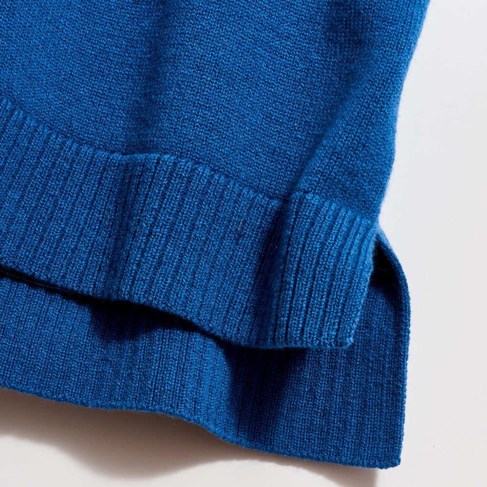 Rib hem with vent