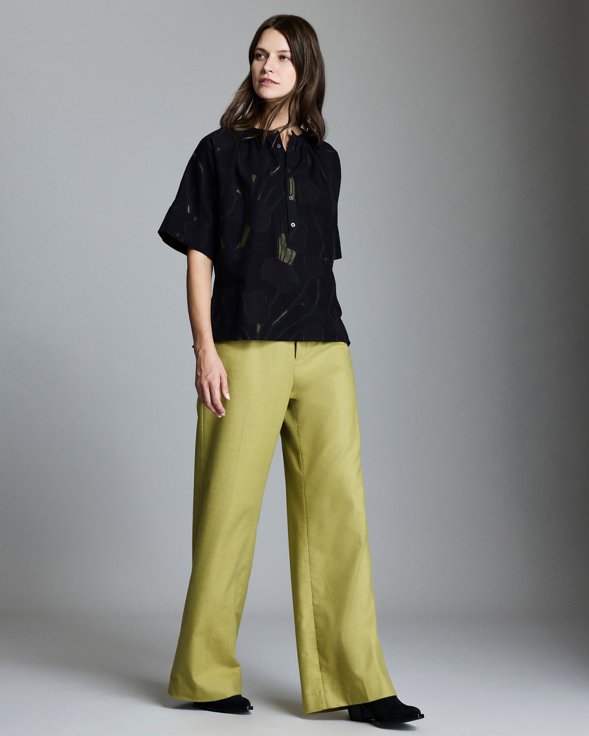 Model shows the fit of the trouser.