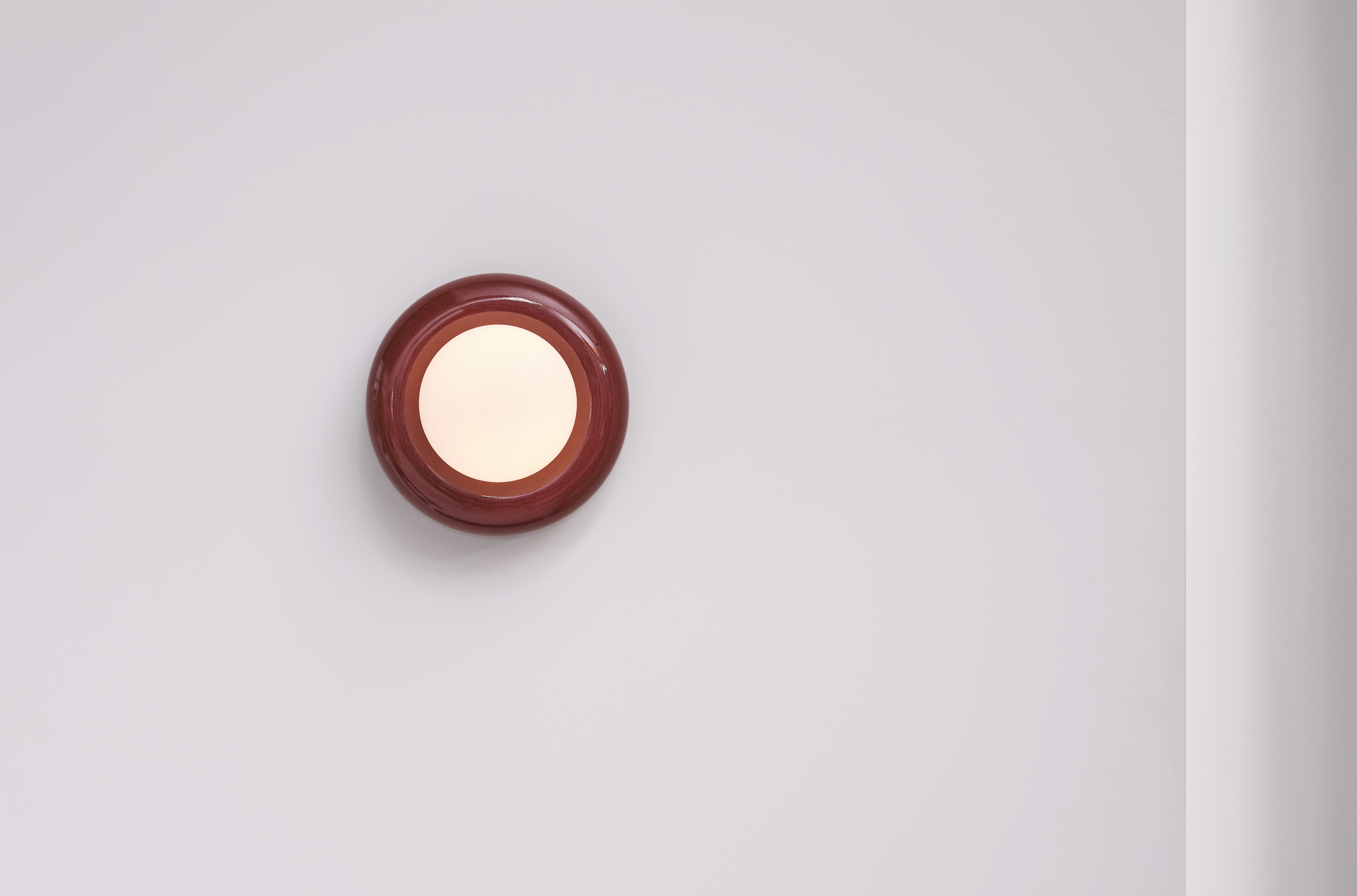 Nelly Wall Light Rust Jardan