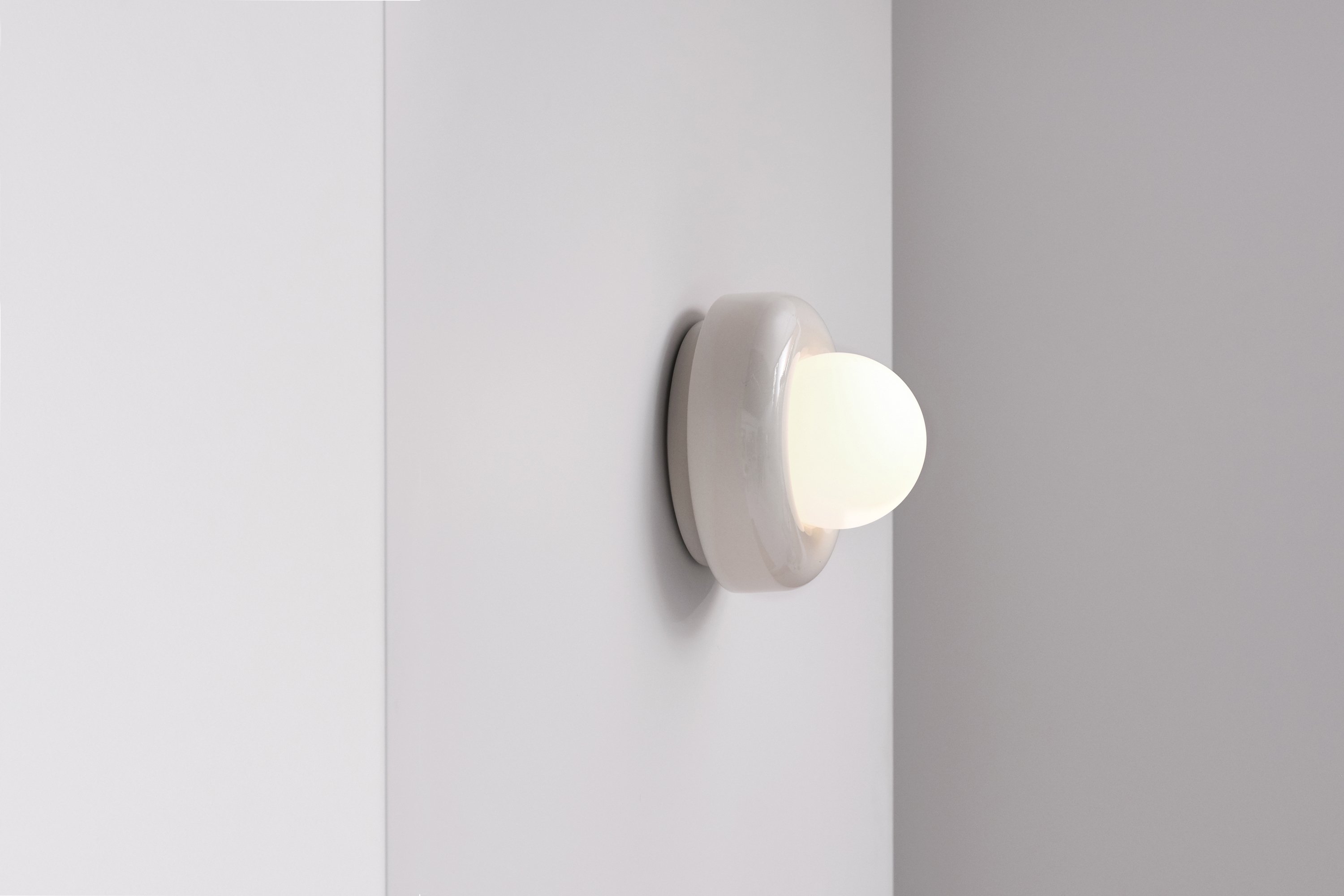 Nelly Wall Light Oat Jardan