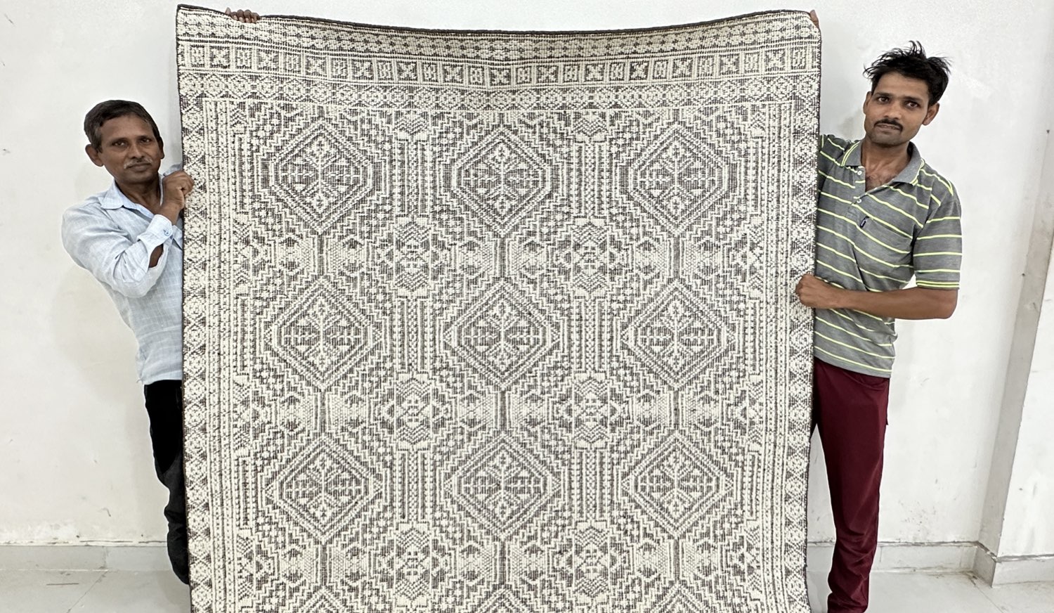 WEAVERS OF PIYARI