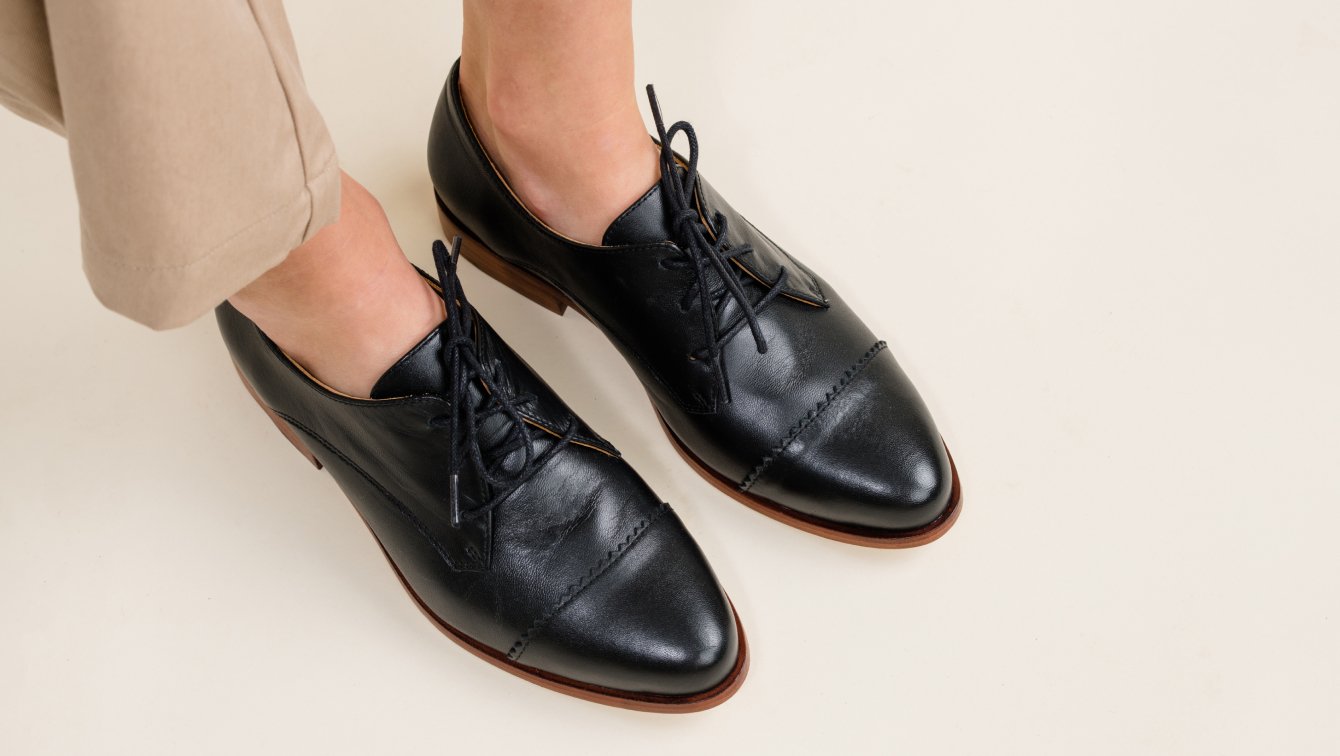 Nisolo Emilia Cap Toe Oxford Black