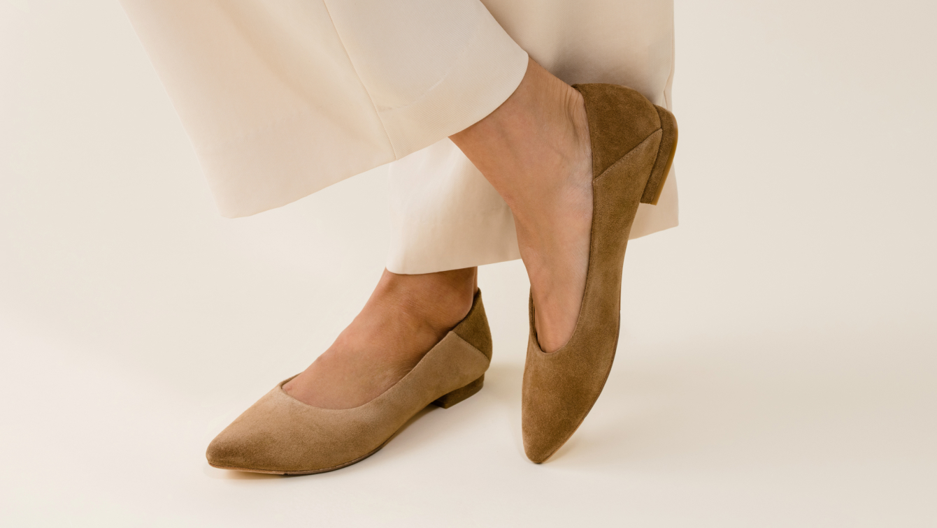 Nisolo Fina Pointed Toe Flat Taupe Suede