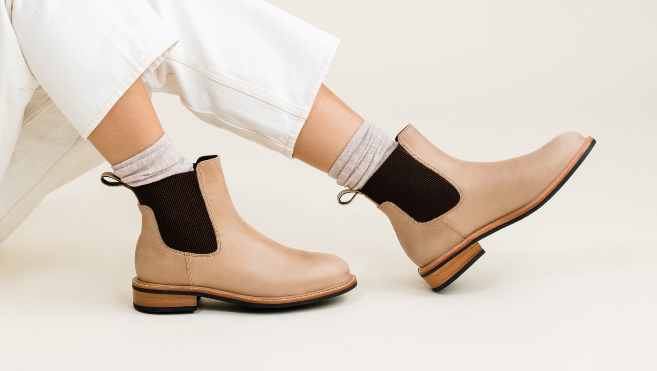 Nisolo Carmen Chelsea Boot 2.0 Almond