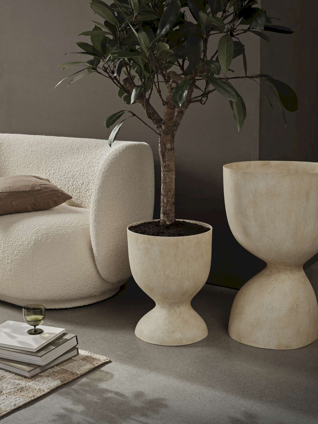 Evoke Medium Pot