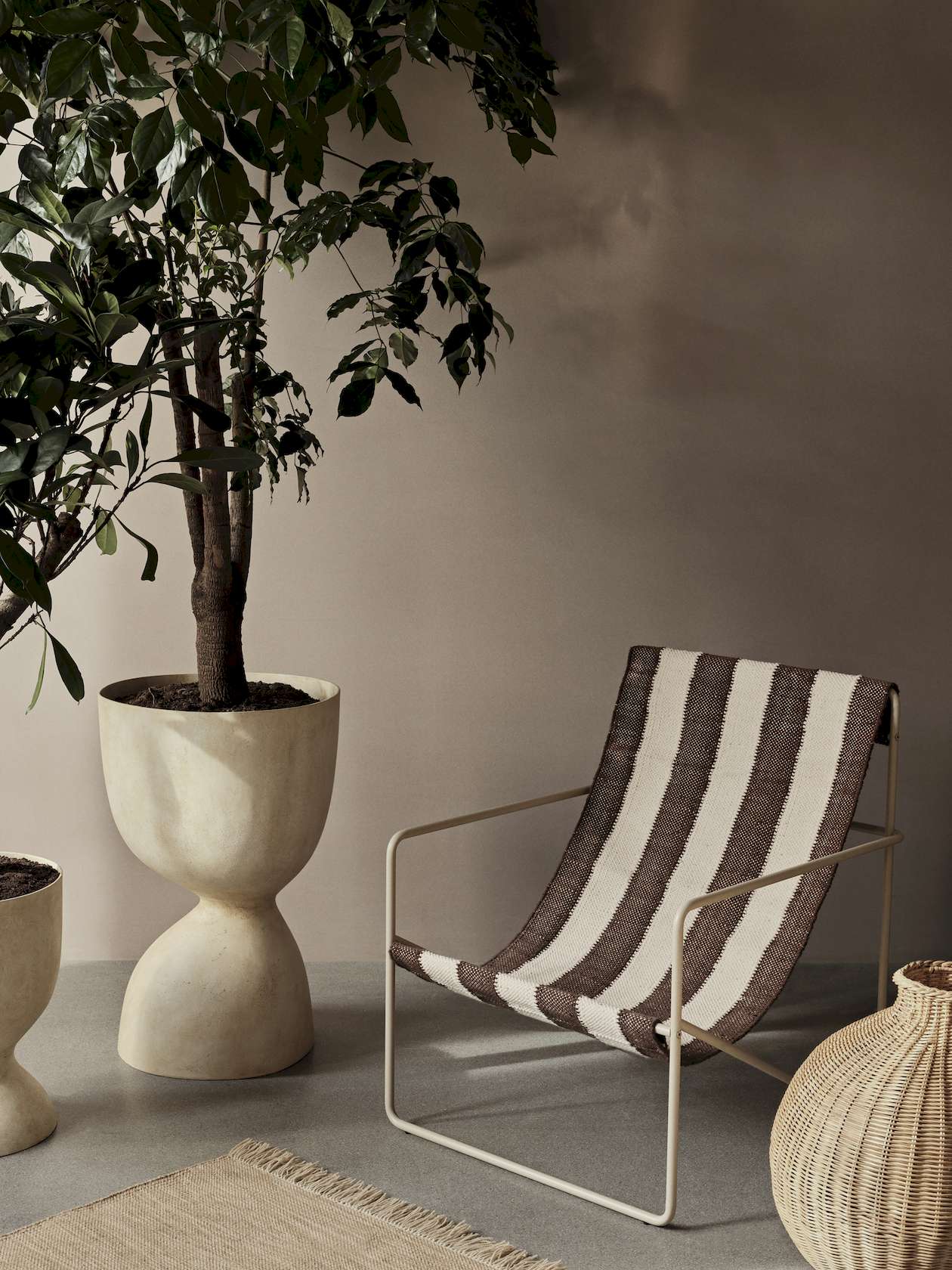 Evoke Tall Pot