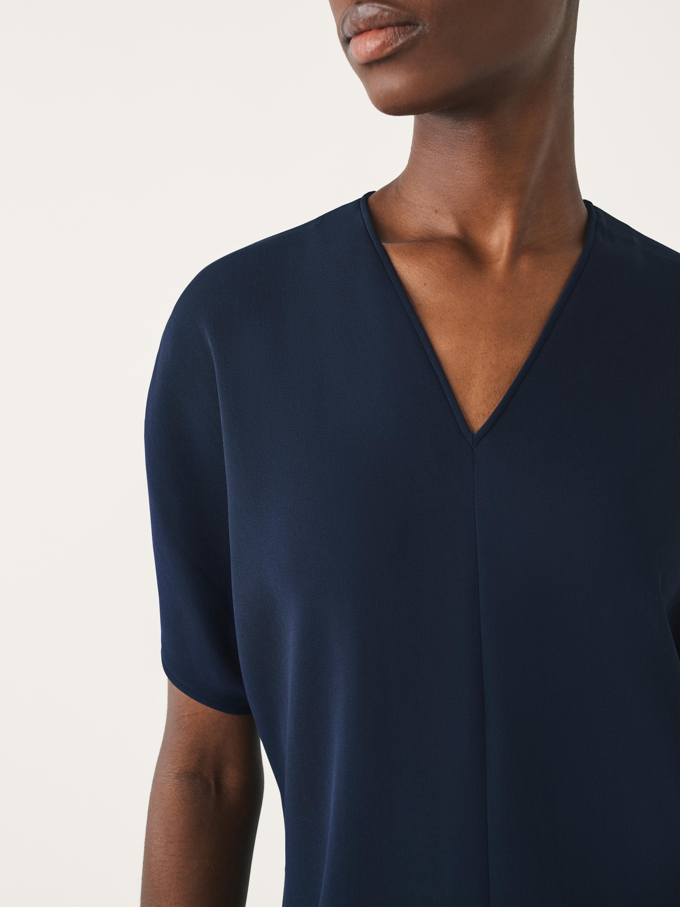 CHENOA v-neck tunic dress w/ cap sleeves & side slits