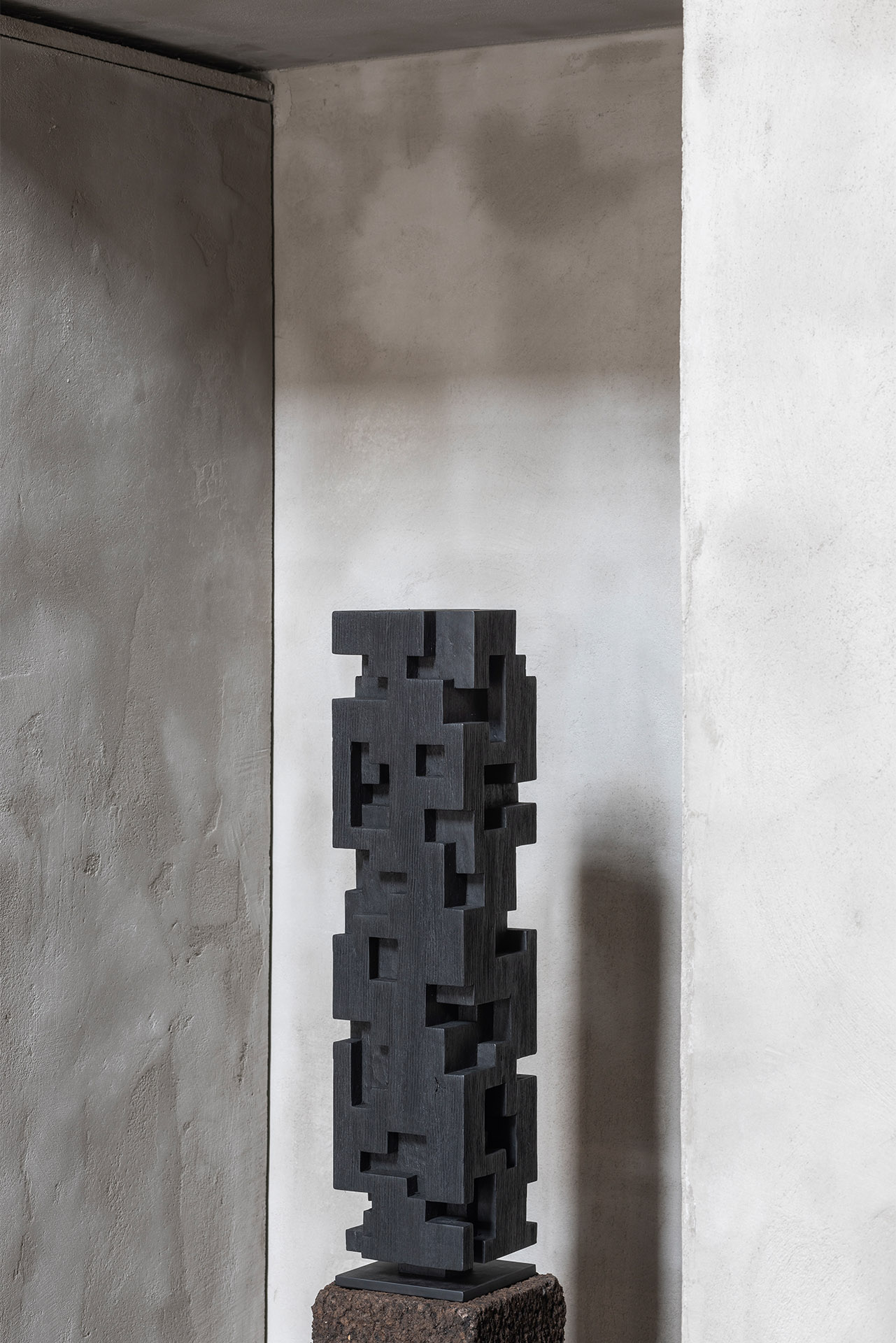 Ethnicraft Teak Colonne Sculpture