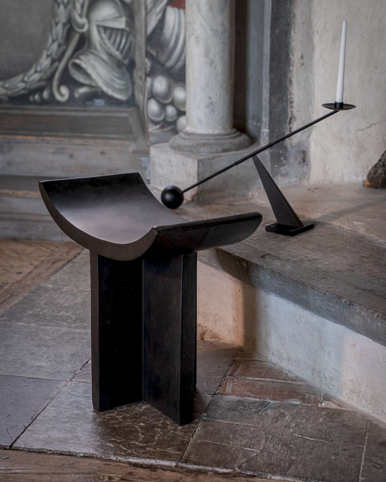 Brutus Stool