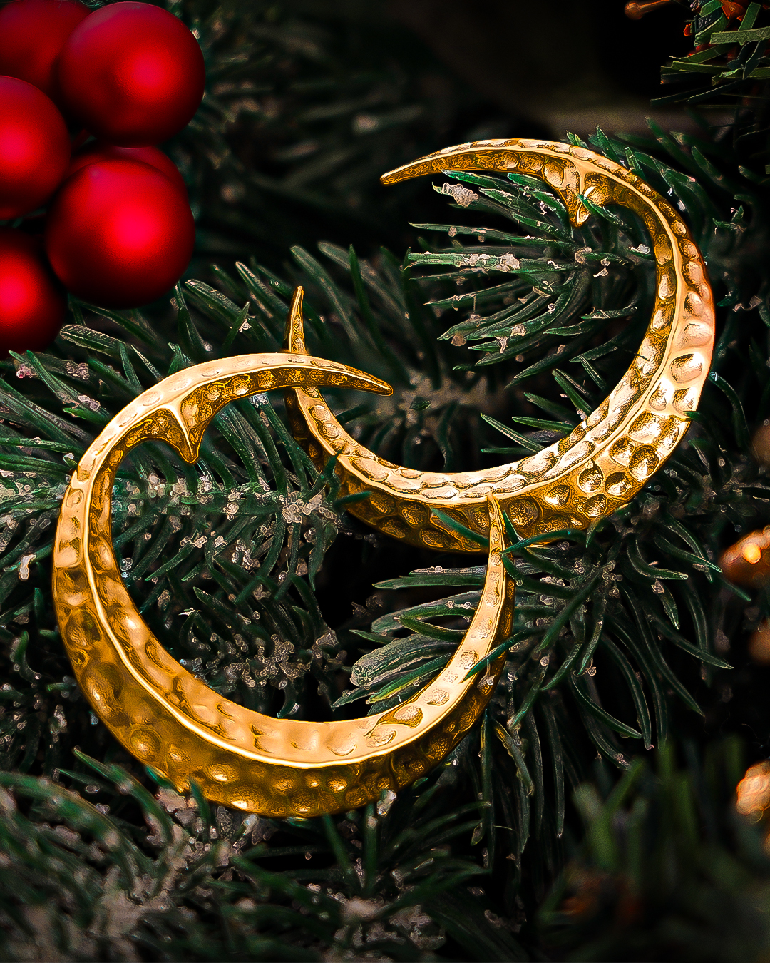  Gehämmerte Goldene Mond-Ohrringhänger (Paar)