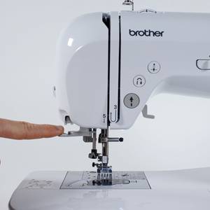 Brother Innov-is 15 Needle Threader