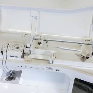 Brother VQ2 Top View showing bobbin winder