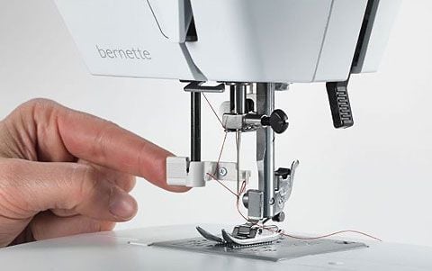 Bernette B33 Needle Threader