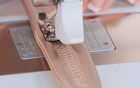 The Bernina 735 allows you to choose & save the perfect stitch