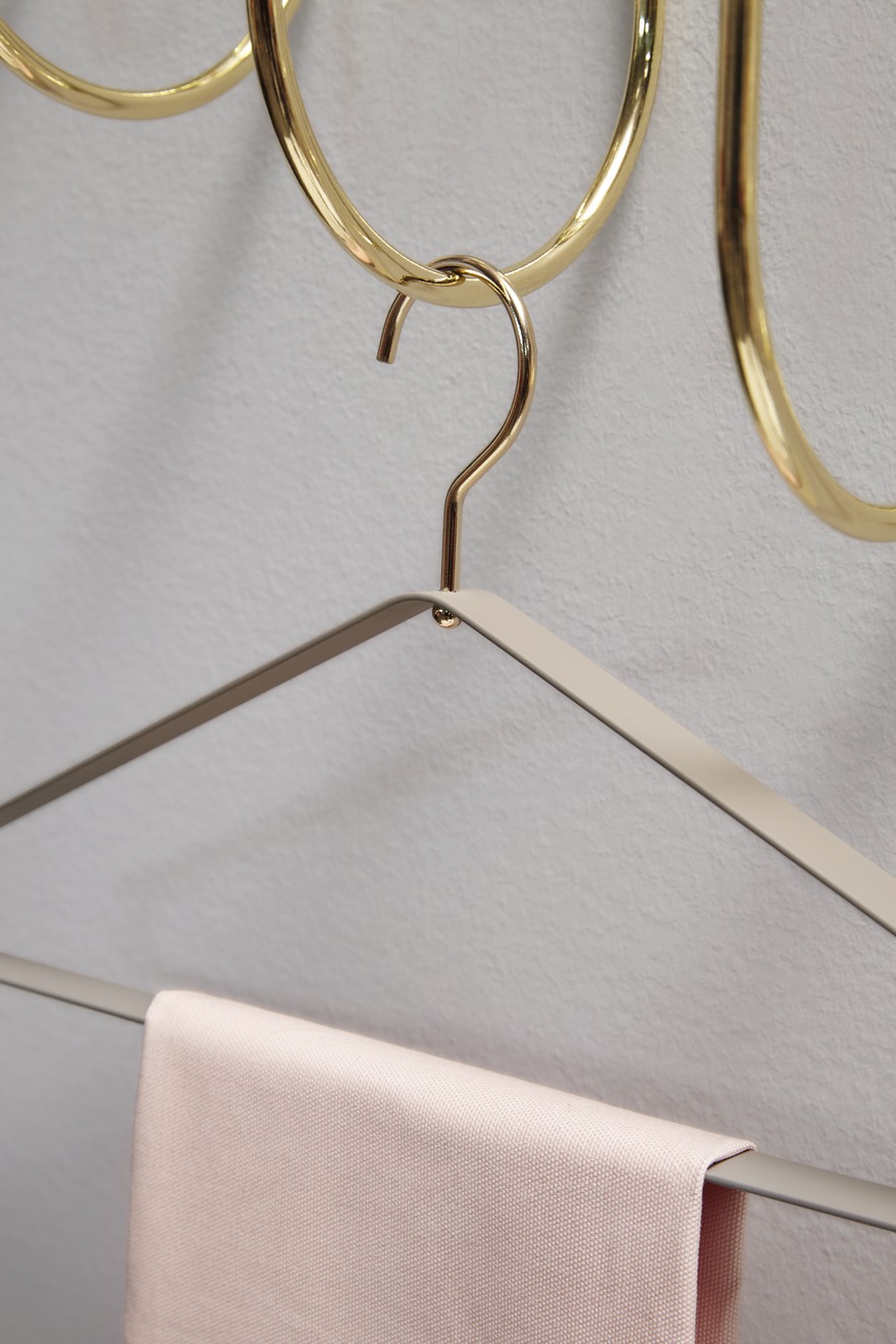 Moveo Coat Rack - Gold - Small - Floor Stock