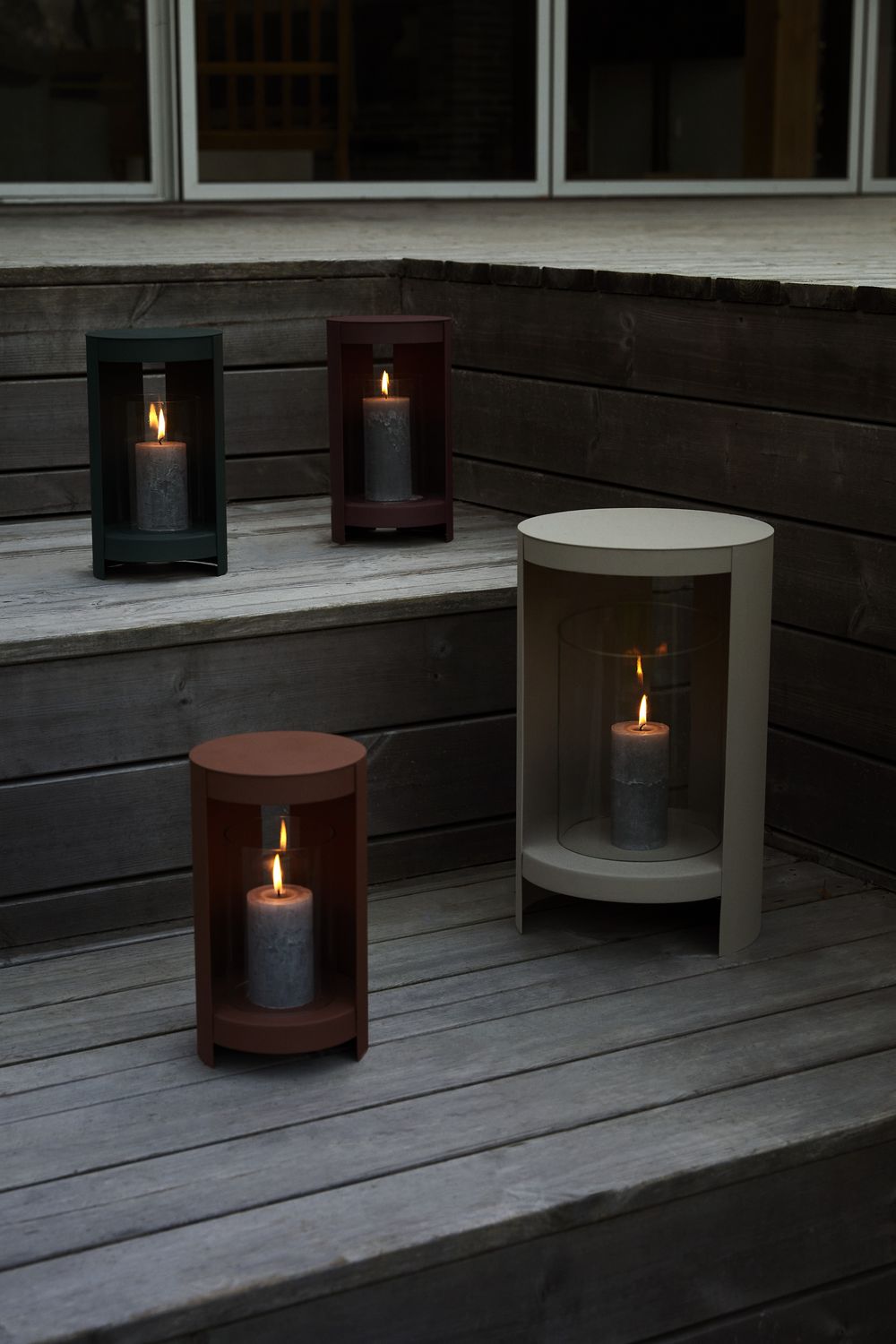 Ora Lantern - Small - Black - Floor Stock