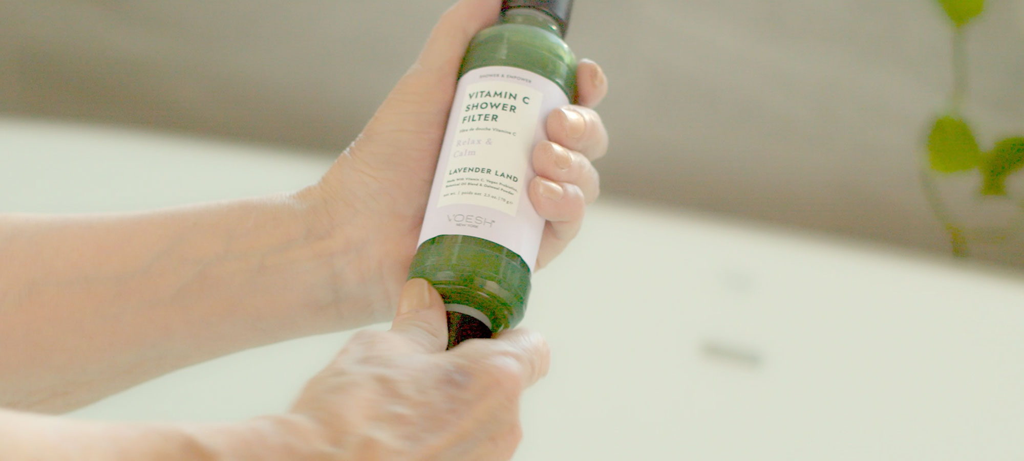 Exfoliating Body Wash Black Tea & Rosé - Sugar Scrub with Plant-Derived AHAs