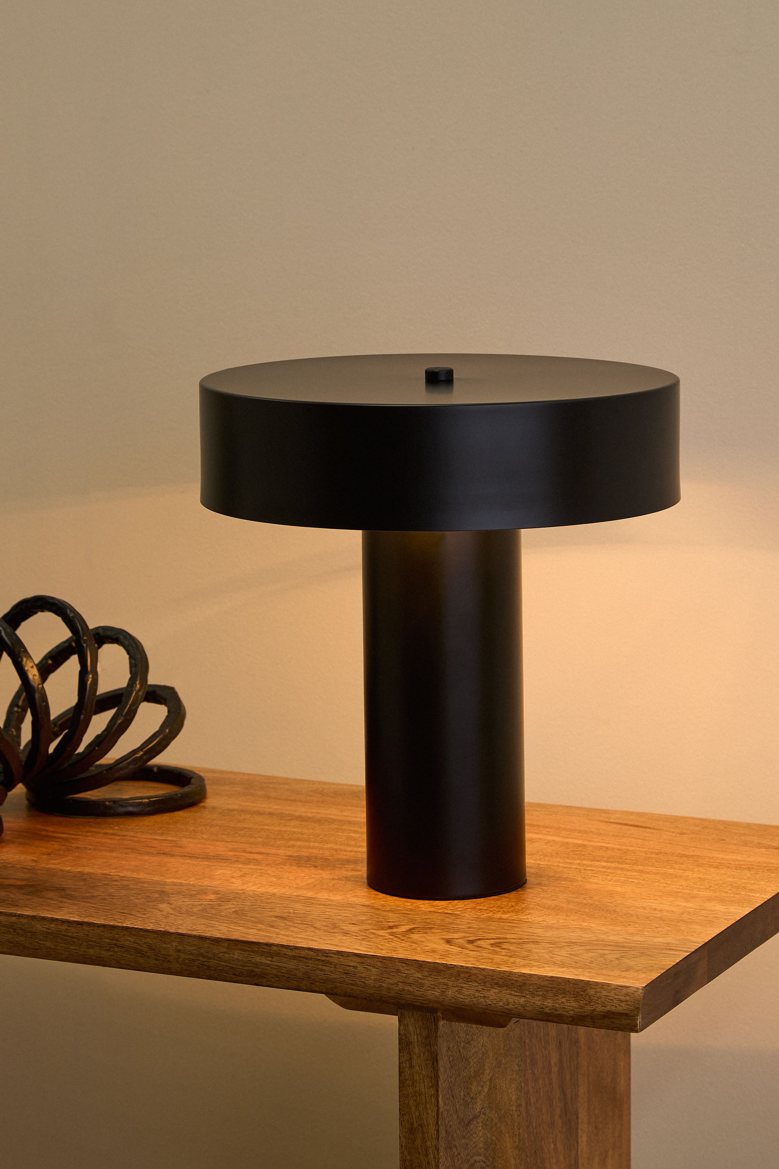 Tiago Metal Table Lamp