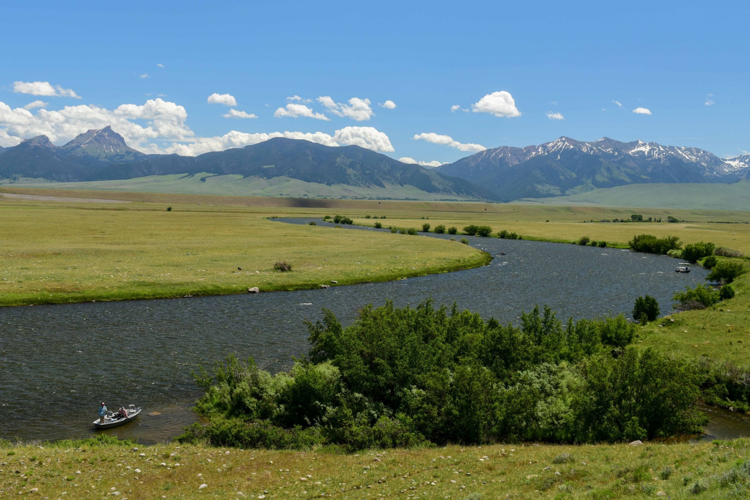 Madison River Ranch Madison Valley Ranch - Madison River Fishing Lodge | Yellow Dog Flyfishing