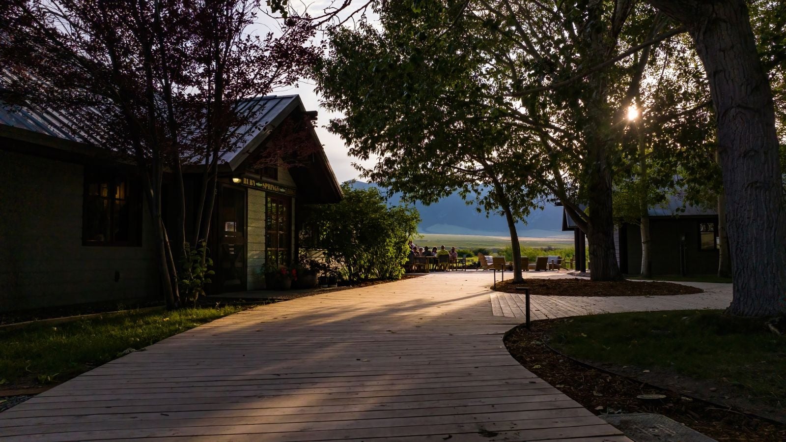Ruby Riverside Lodge Ruby Springs Lodge - Ruby River Fishing Lodge | Yellow Dog Flyfishing