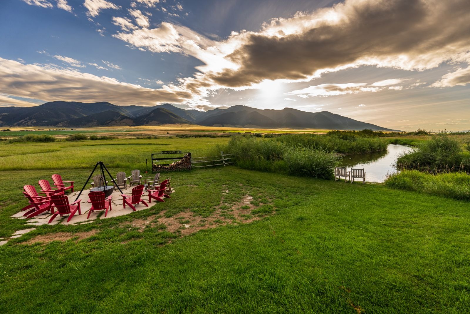 Ruby Spring Ruby Springs Lodge - Ruby River Fishing Lodge | Yellow Dog Flyfishing