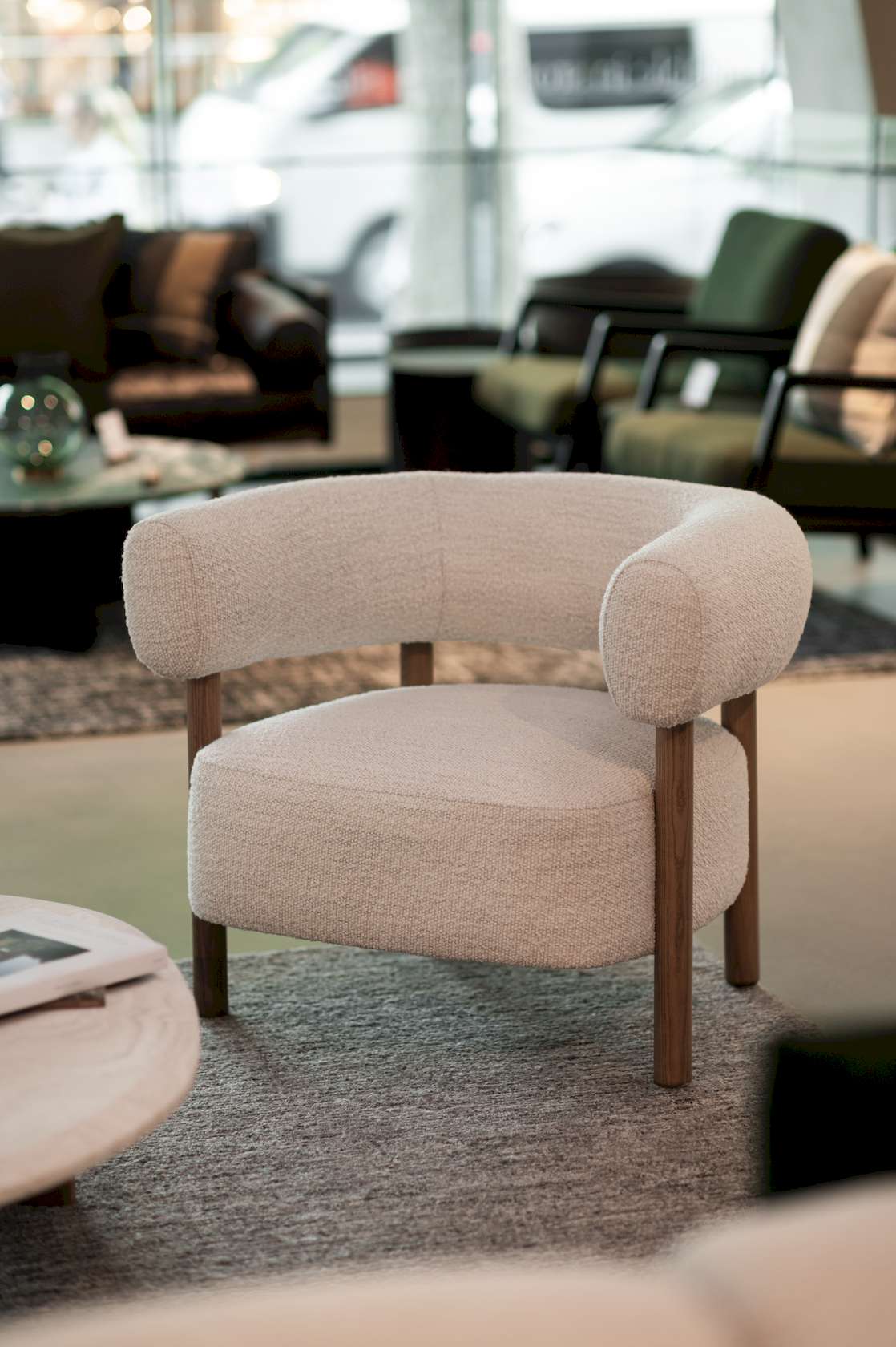 Walton Lounge Chair - Pearl - Floor Stock