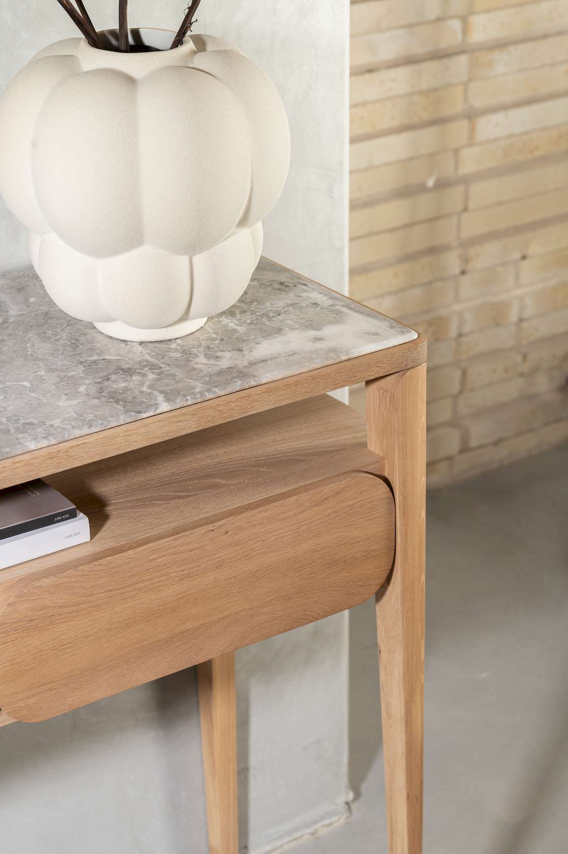 Paru Console - White Oak / Grey Marble - Floor Stock