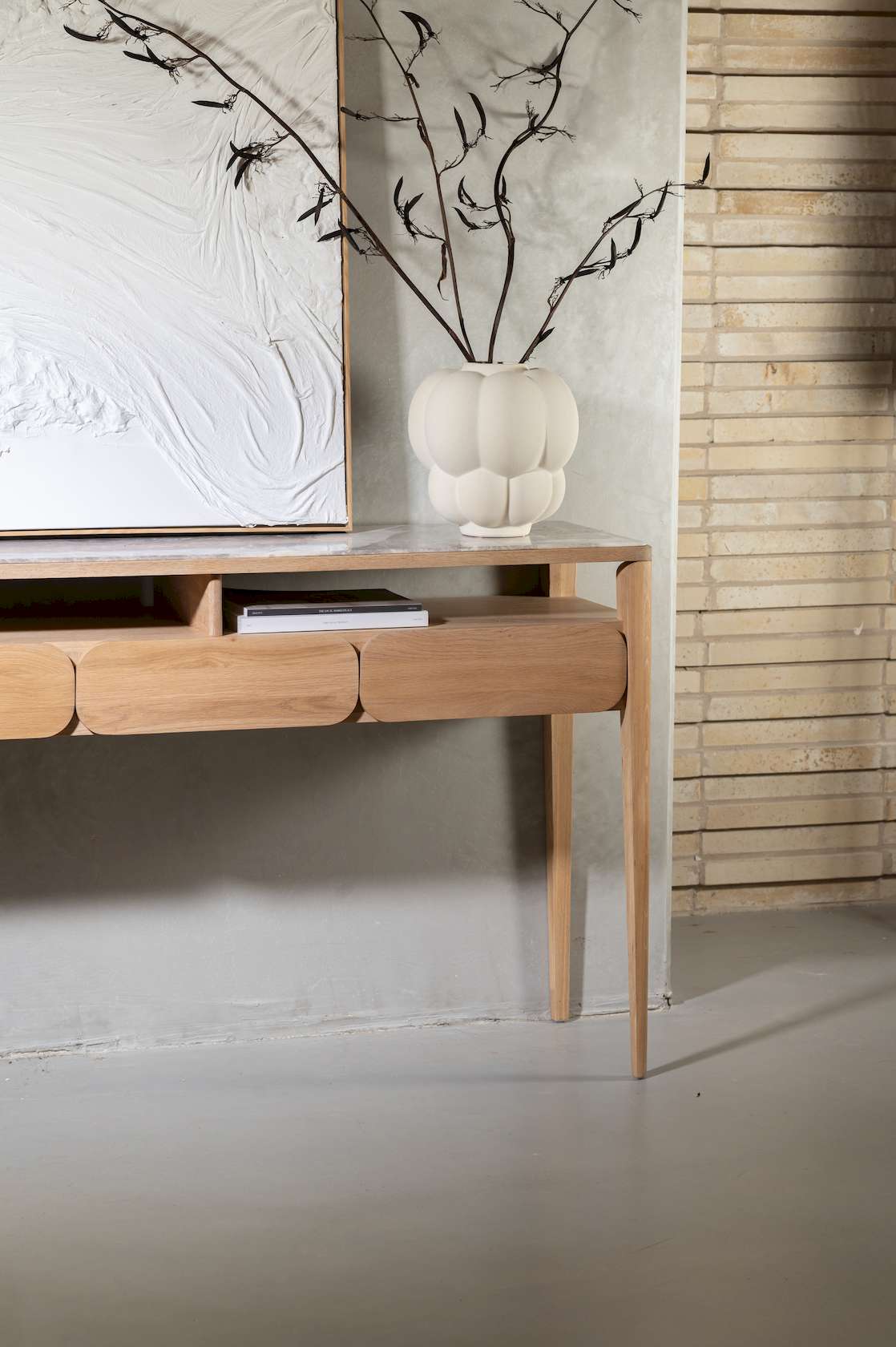 Paru Console - White Oak / Grey Marble - Floor Stock