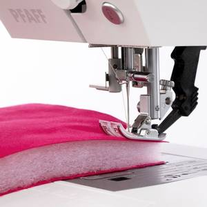 Pfaff Ambition 635 image sewing thick fabrics