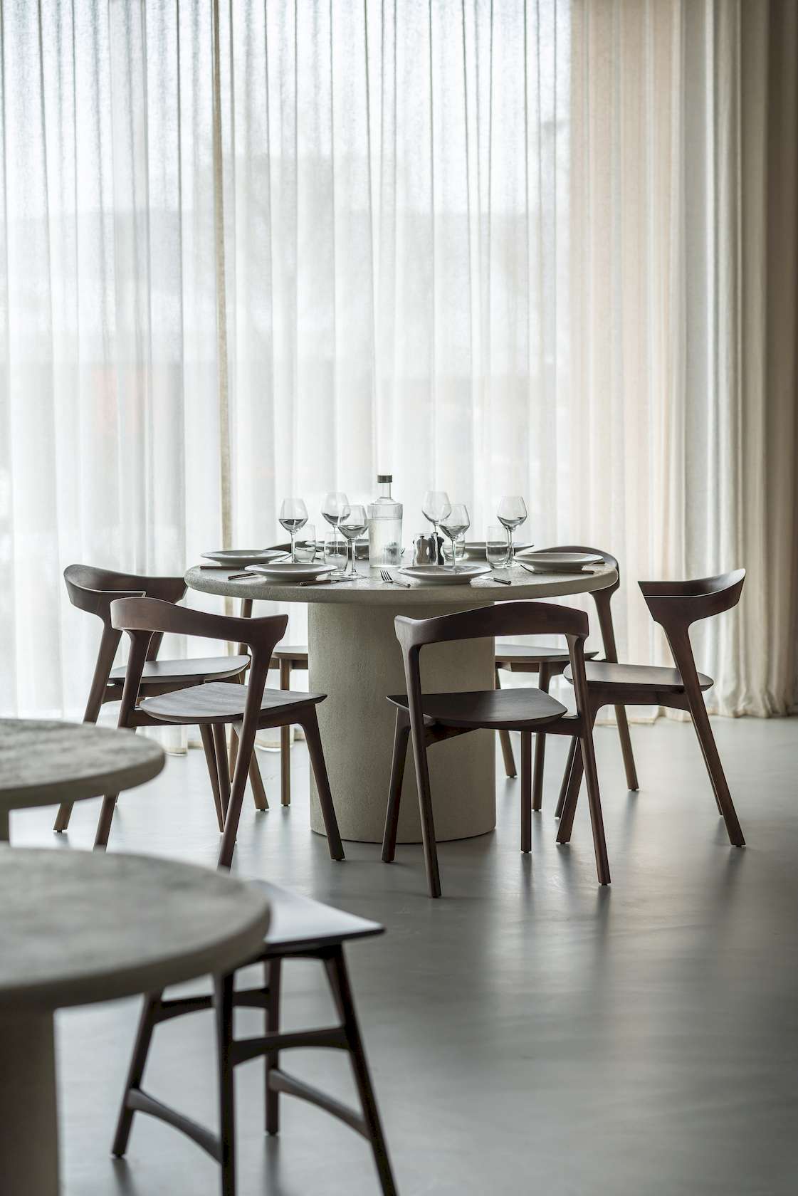 Ethnicraft Elements Round Dining Table