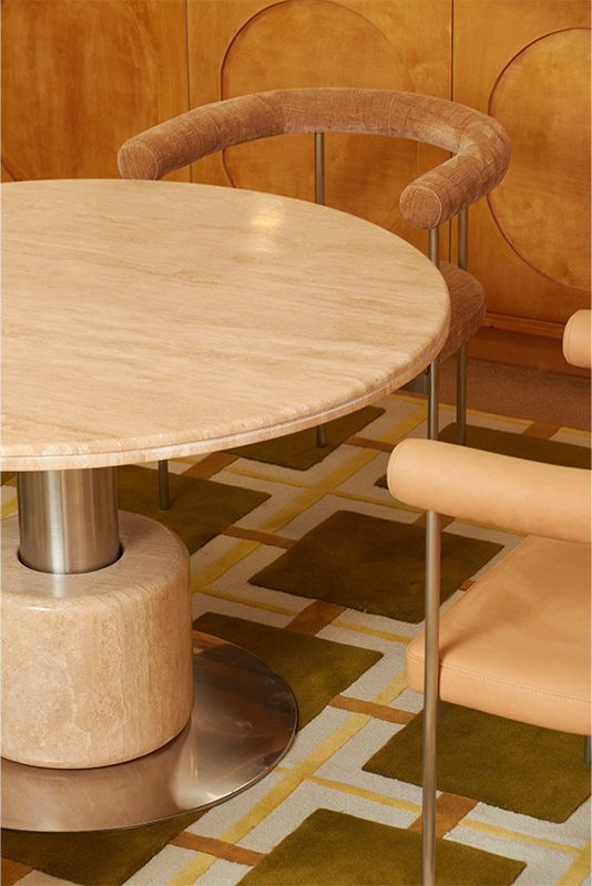 Eclipse Round Dining Table