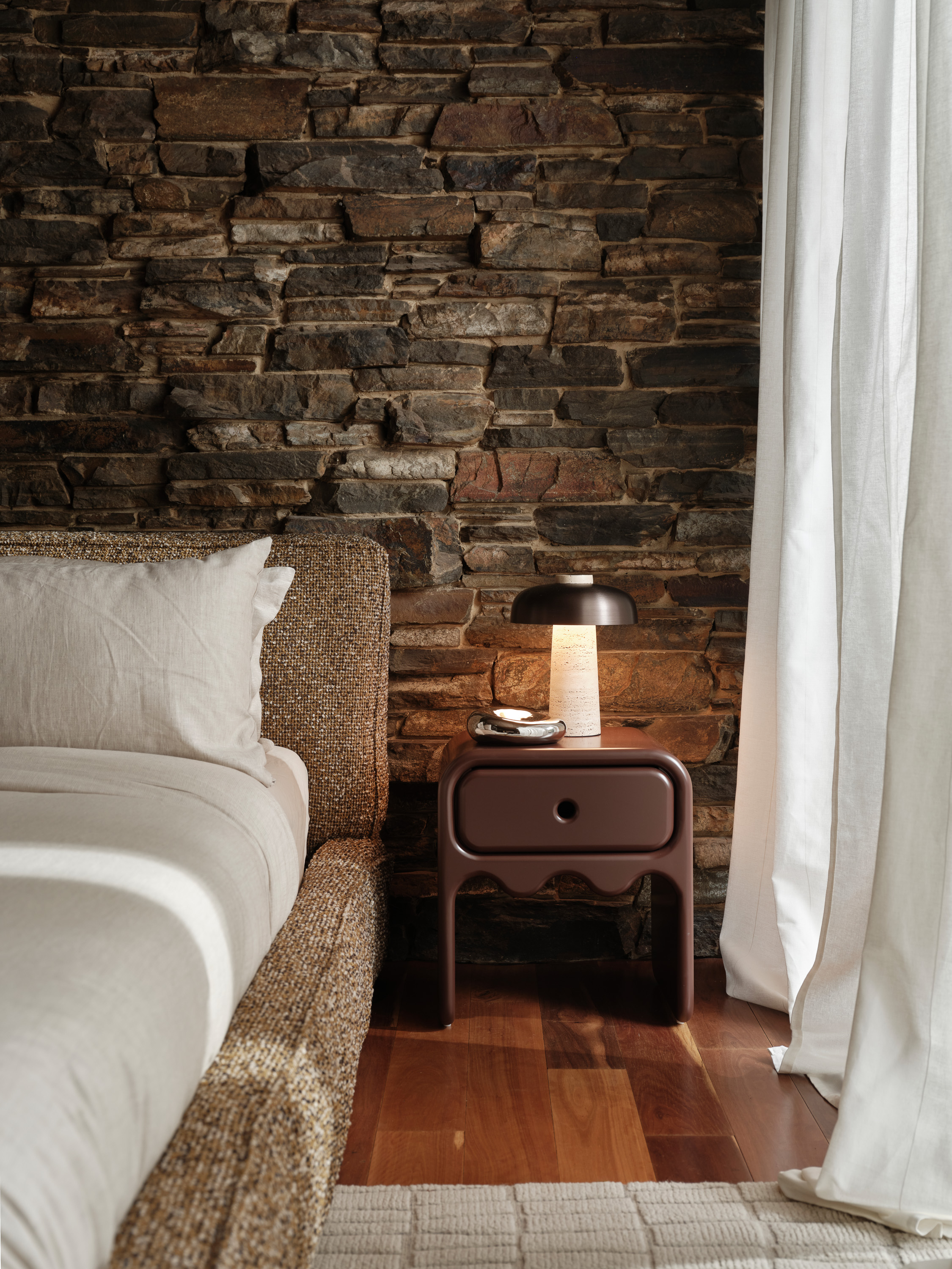 Mini Ola Bedside Table