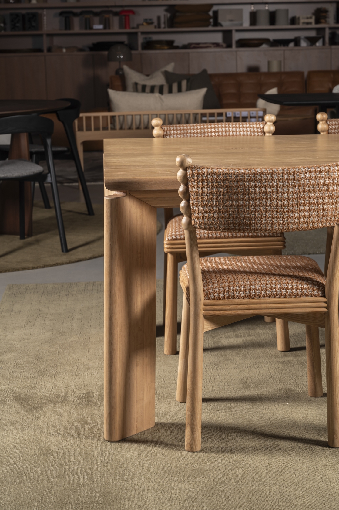 Traverse Dining Table