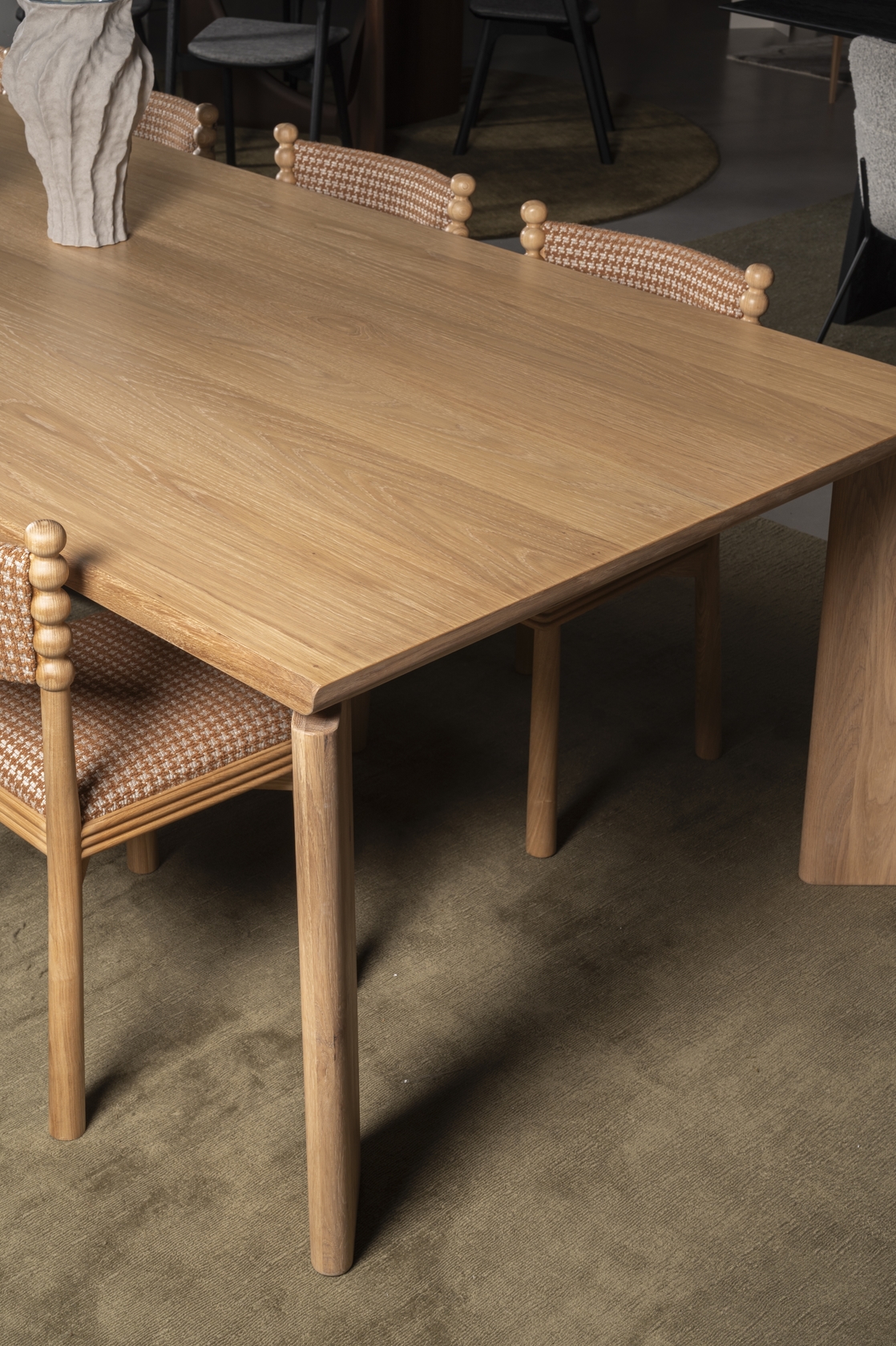 Traverse Dining Table