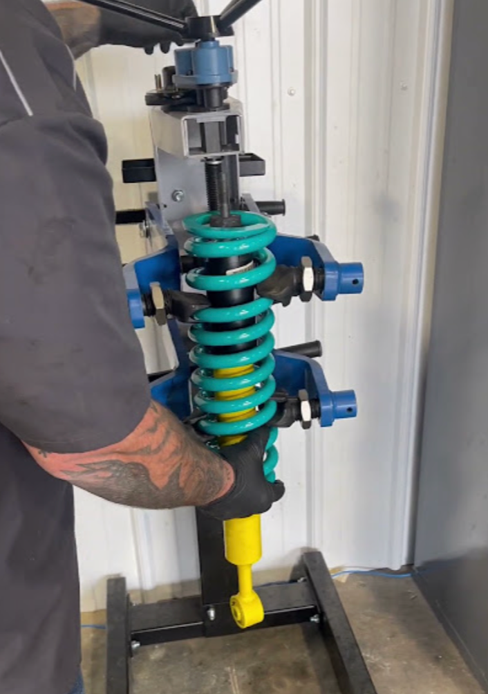 FRONT STRUT ASSEMBLY SERVICE