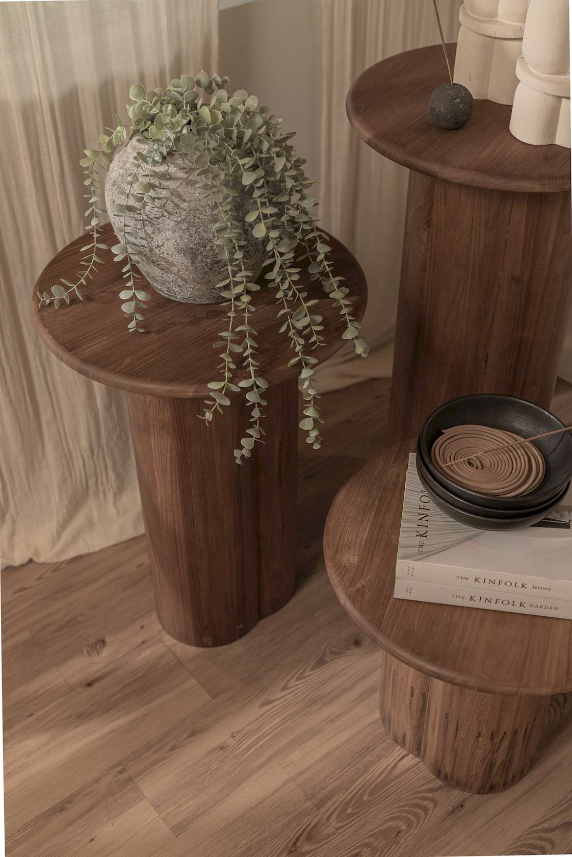 dBodhi Dome Pedestal - 700mm - Teak - Floor Stock