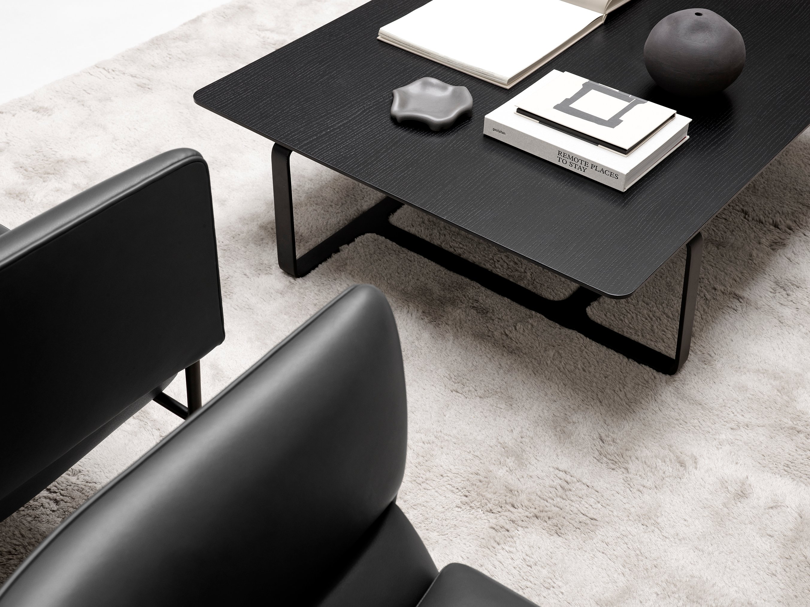 Collar Large Lounge Chair - Sable Barona Leather - Floor Stock