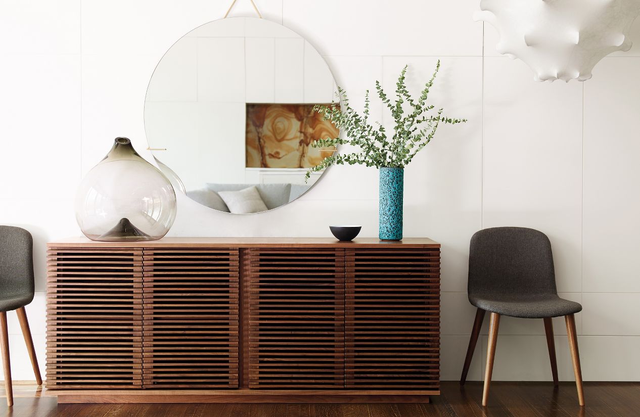 Line Credenza - 4 Doors - American Oak - Floor Stock
