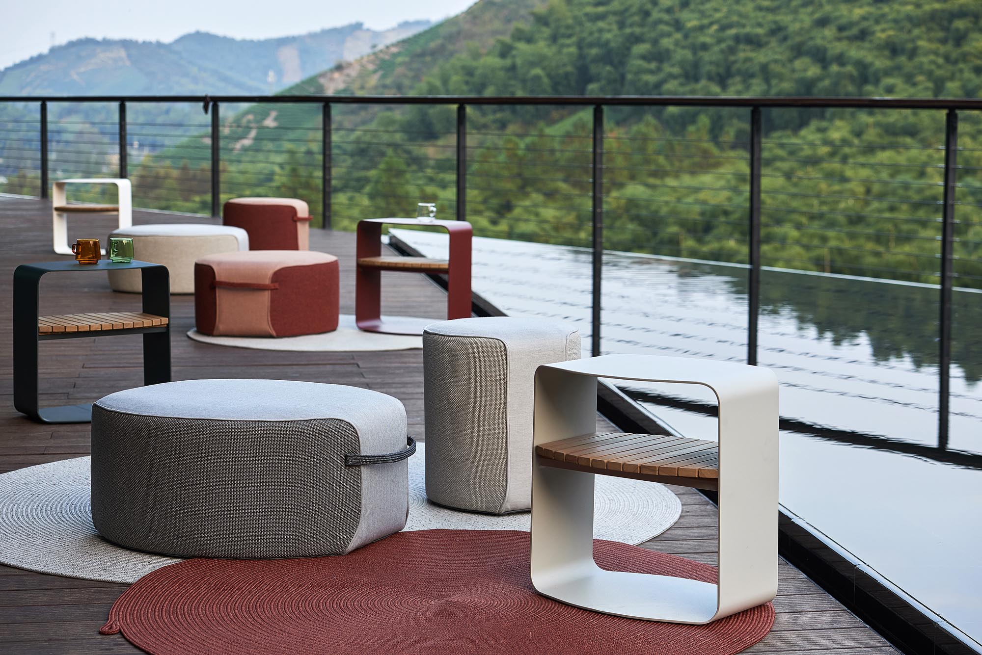 Mindo 109 Side Table - Dark Grey - Floor Stock