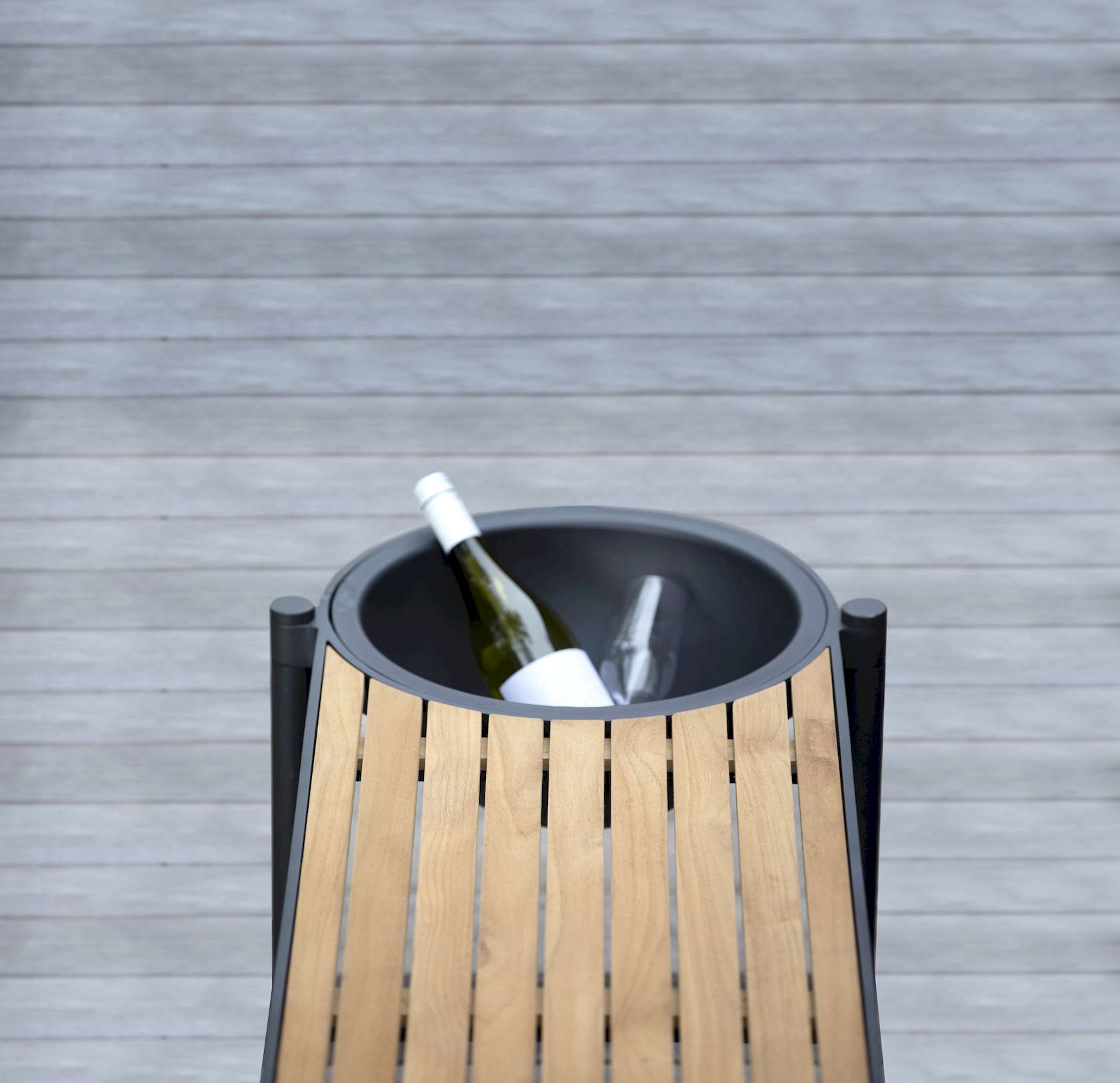 Mindo 117 Bench - Large - Floor Stock