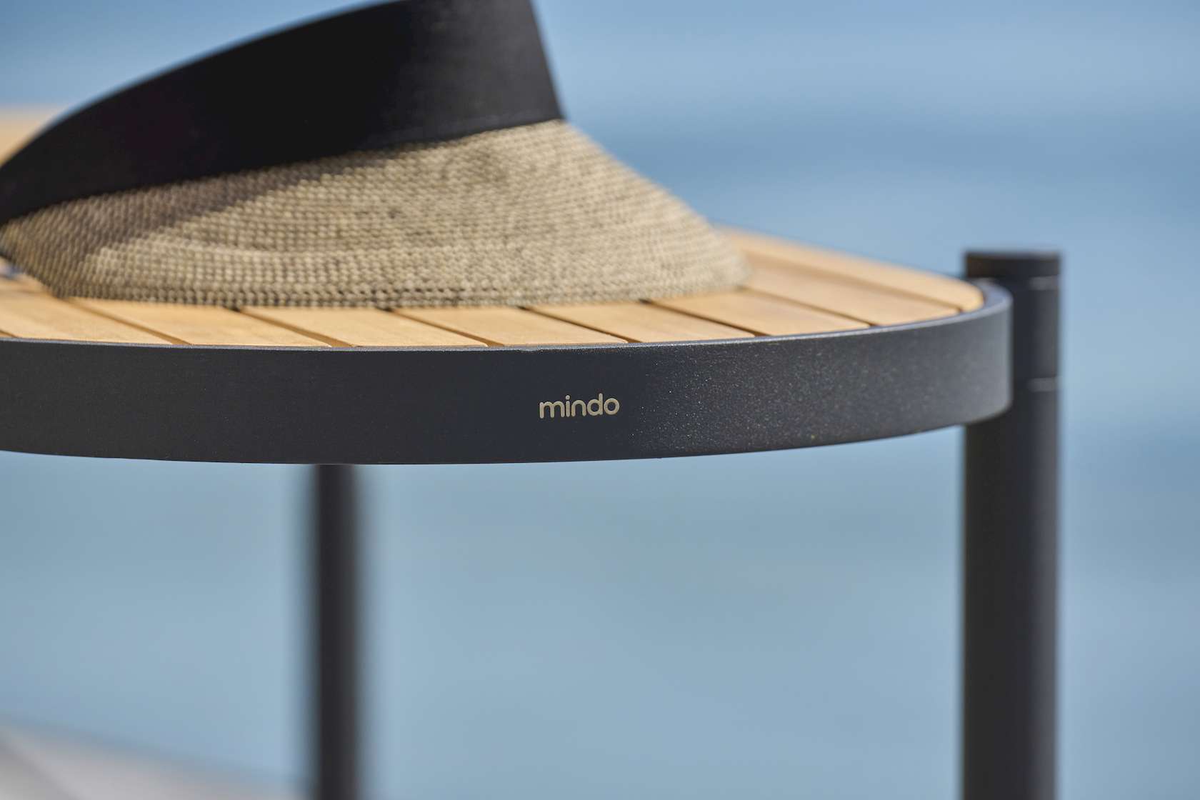 Mindo 117 Bench - Large - Floor Stock