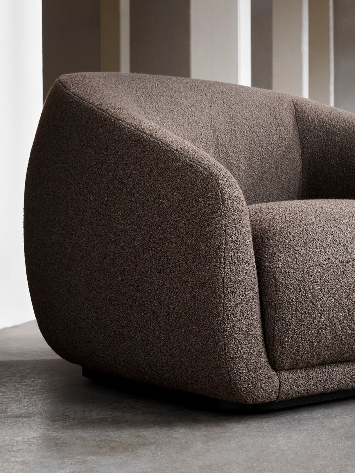 Montholon Lounge Chair - Cream-Bosa 04 - Floor Stock