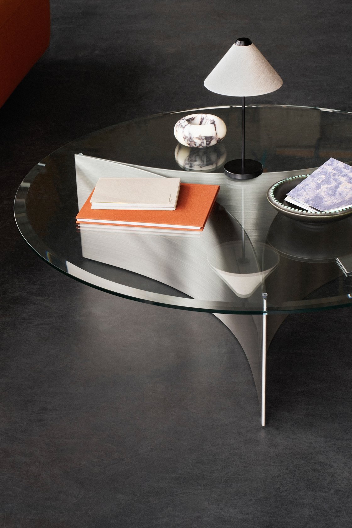 Arc Table - 500mm - Black - Floor Stock