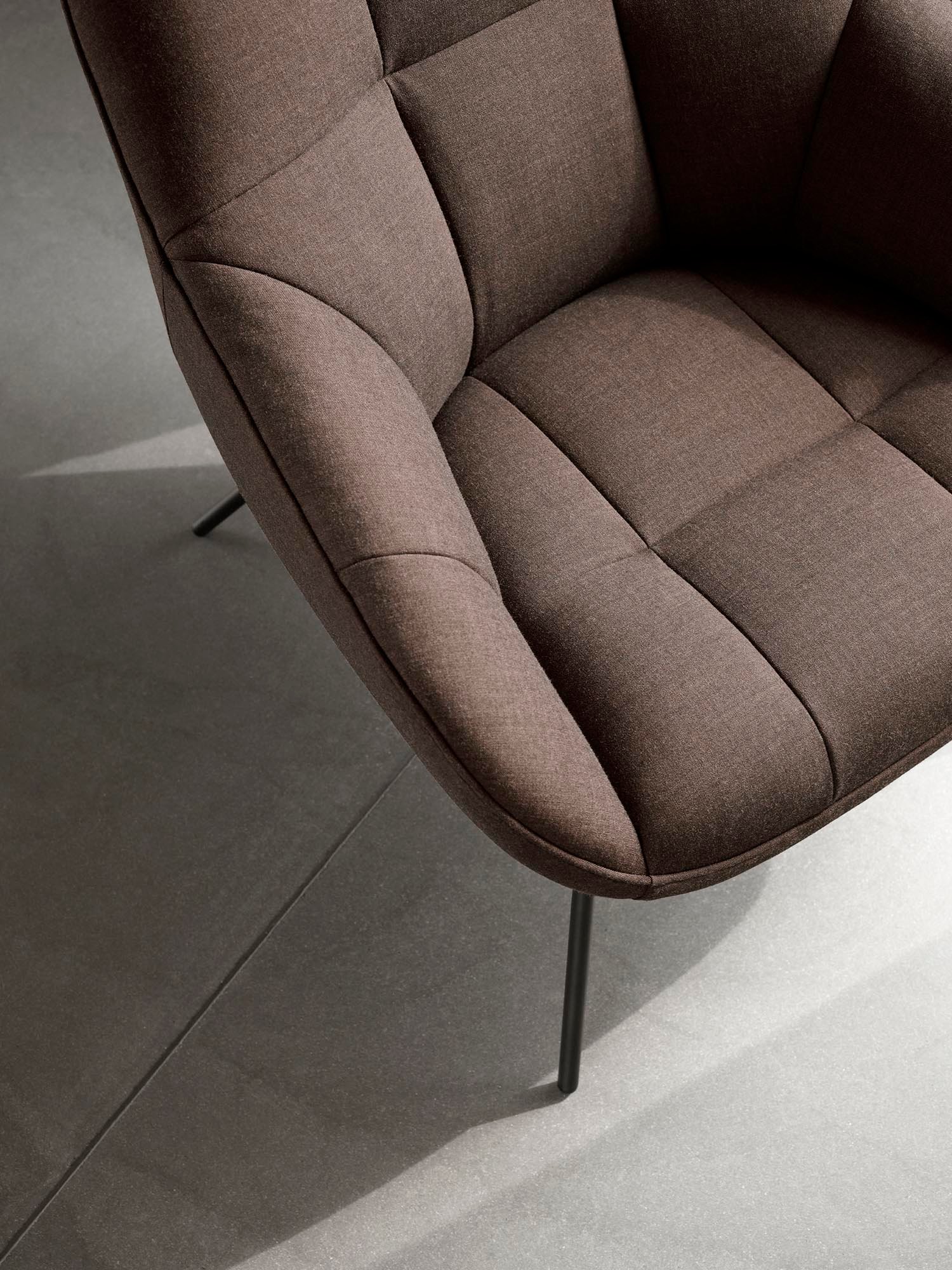 Mango Lounge Chair - White Boucle-Cuddle 02 - Floor Stock