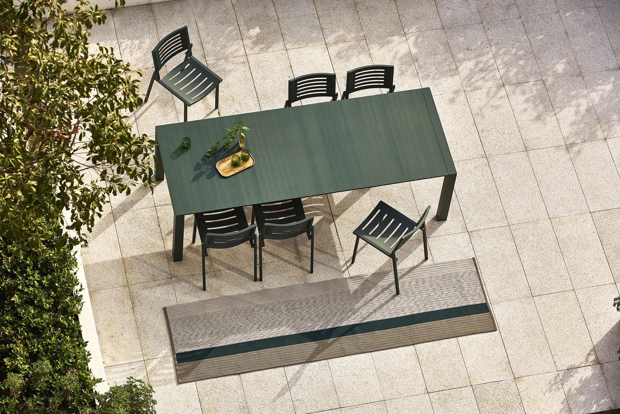 Mindo 112 Dining Chair - Dark Green - Set of 4 - Floor Stock