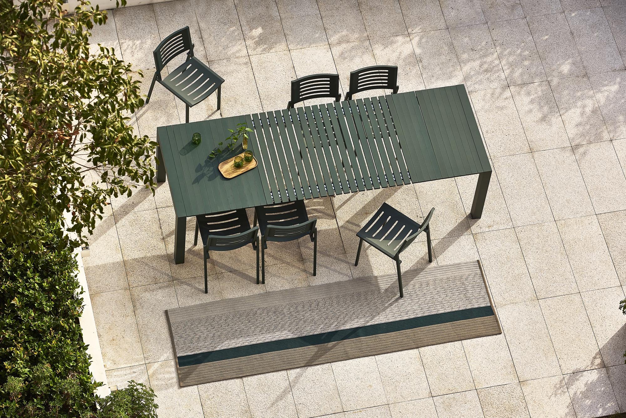 Mindo 112 Dining Chair - Dark Green - Set of 4 - Floor Stock