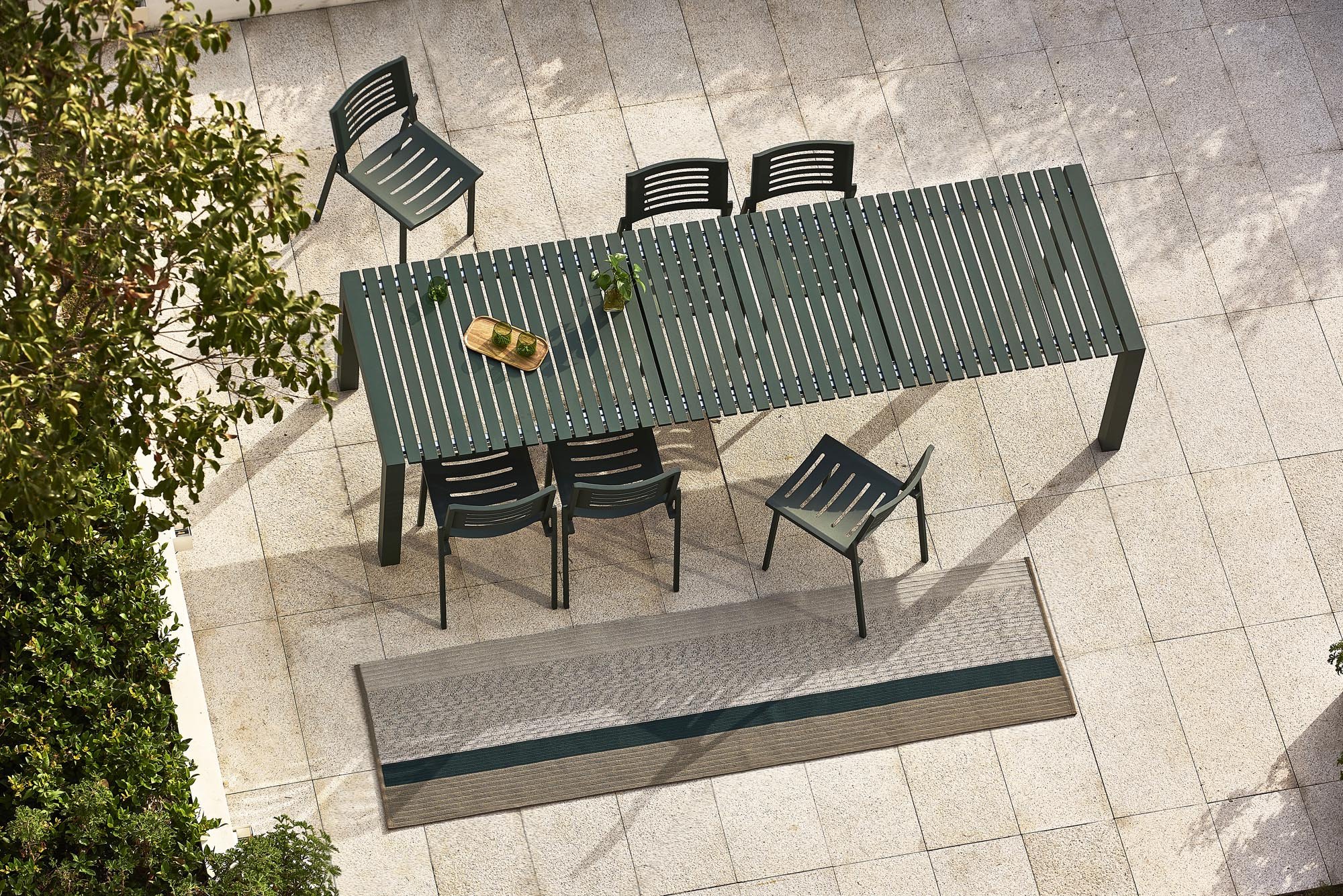 Mindo 112 Dining Chair - Dark Green - Set of 4 - Floor Stock