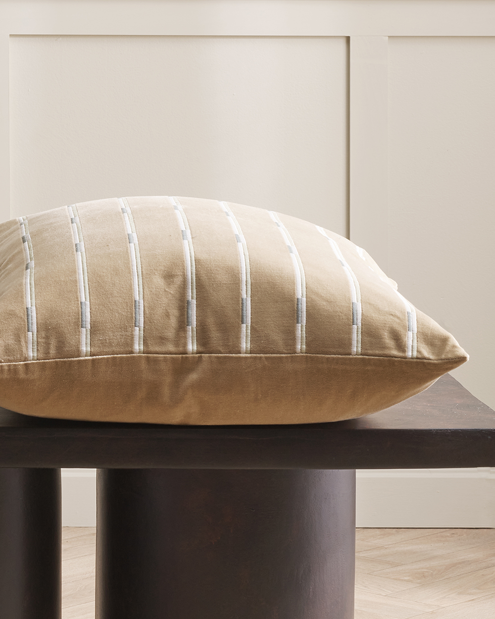 Eden Cushion