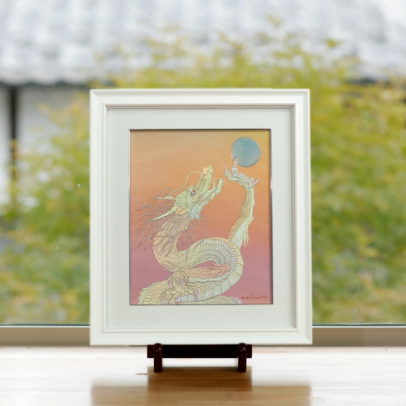 陶彩画_龍作品_虹龍~宝珠を得たり~_展示イメージ