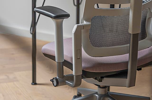 Design ergonomic scaun de birou Steelcase Please Air
